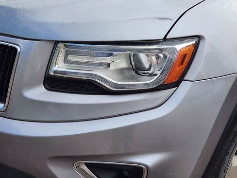 Used 2014 Jeep Grand Cherokee Limited w/ Luxury Group II RWD image 20