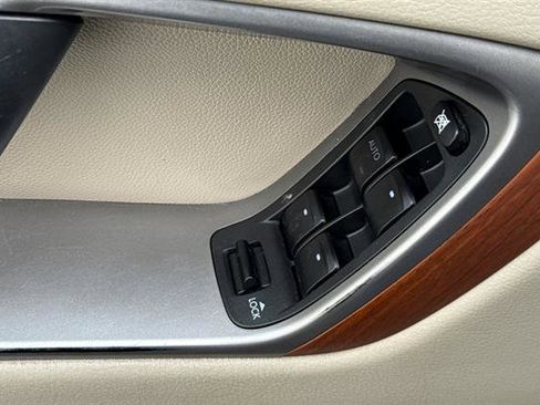 Used 2006 Subaru Outback 2.5i image 11