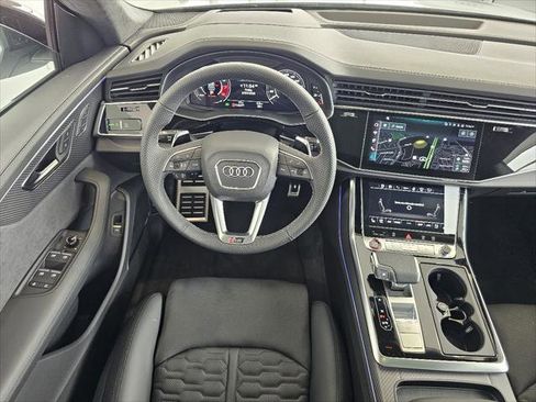 New 2026 Audi RS Q8 performance image 5