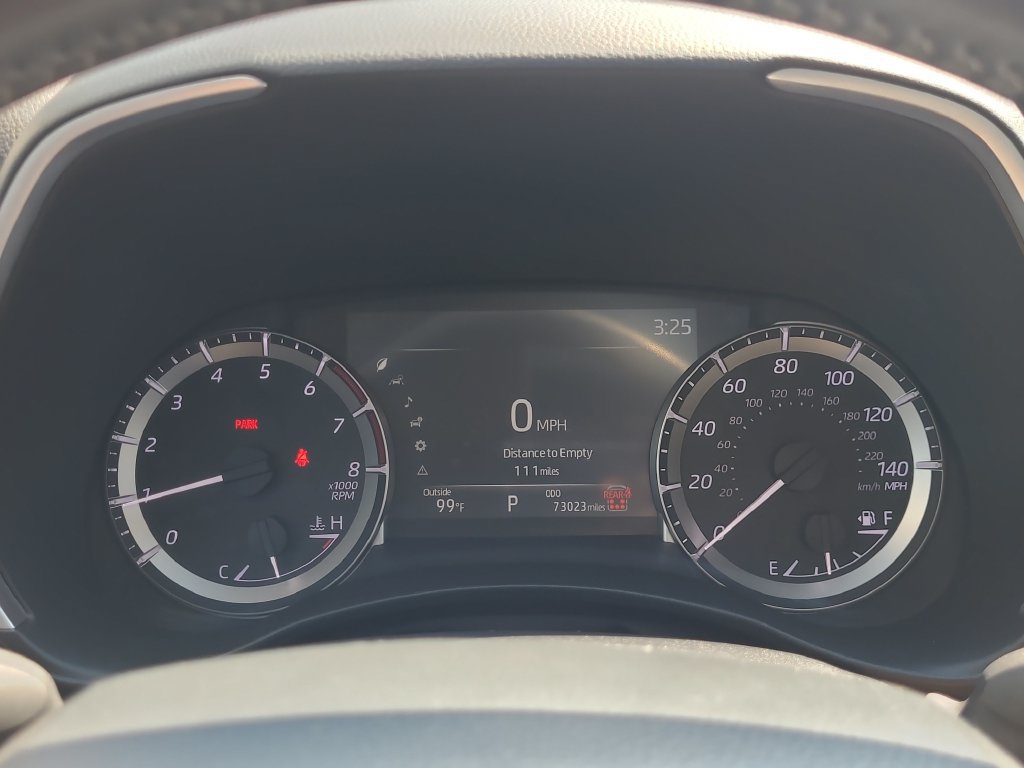 Used 2024 Toyota Highlander XLE FWD image 33