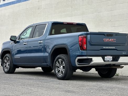 Certified 2024 GMC Sierra 1500 SLT RWD image 6
