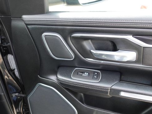 Used 2022 RAM 1500 Laramie AWD/4WD image 41