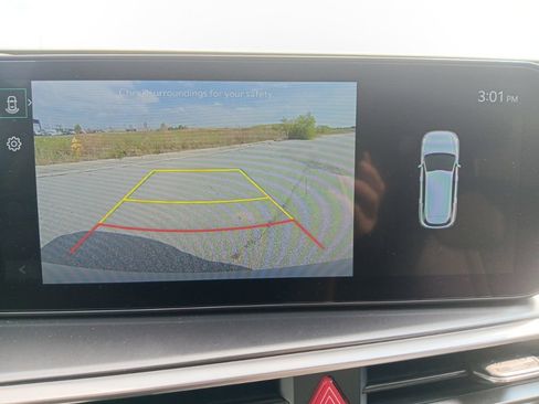 Certified 2024 Kia Sorento S w/ Panoramic Sunroof Package FWD image 25