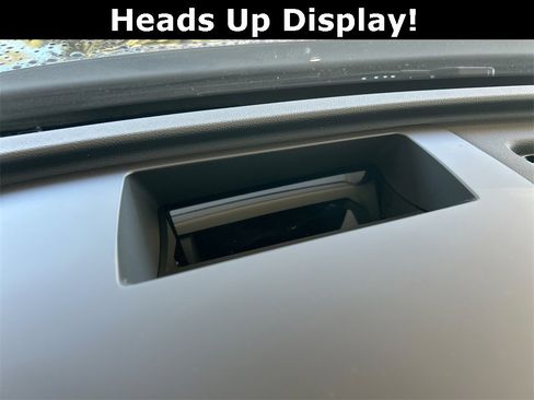 New 2026 Volkswagen Tiguan SE R-Line image 28