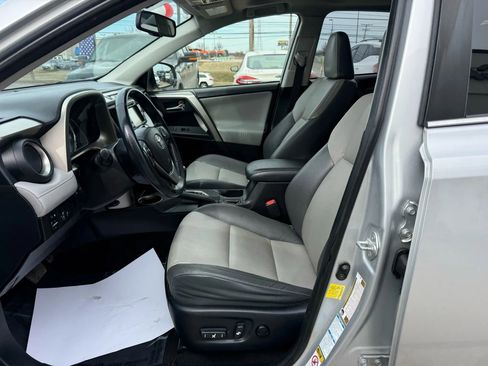 Used 2014 Toyota RAV4 Limited image 20