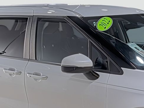Used 2022 Kia Carnival LX image 15