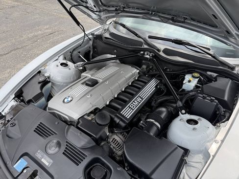 Used 2006 BMW Z4 3.0i RWD image 12