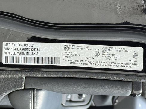 Used 2022 Jeep Grand Cherokee L Laredo image 26