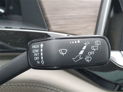 New 2025 Volkswagen Atlas SEL Premium R-Line image 26