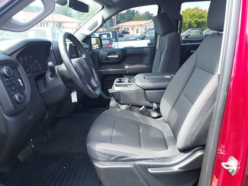 Used 2021 Chevrolet Silverado 1500 Custom Trail Boss w/ LPO, Dark Essentials Package AWD/4WD image 13