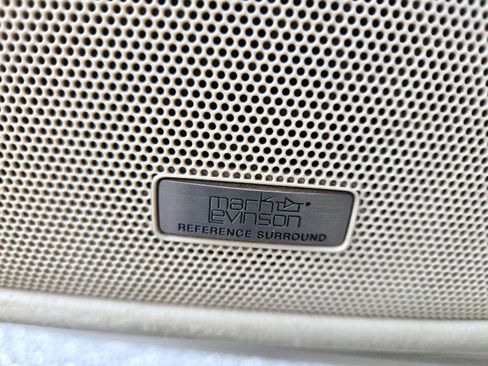 Used 2015 Lexus LS 460 w/ Comfort Package image 29