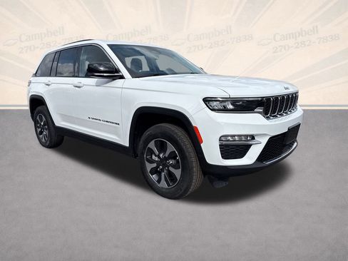 Used 2023 Jeep Grand Cherokee 4WD 4xe image 7