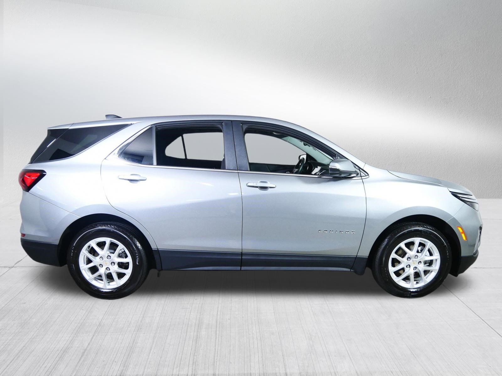 Used 2024 Chevrolet Equinox LT FWD image 8