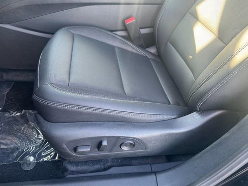 New 2026 Chevrolet Blazer EV LT image 9