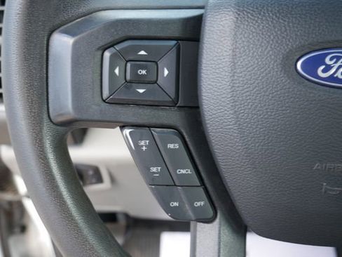 Used 2022 Ford F250 XL w/ Power Equipment Group RWD image 17
