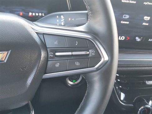 Used 2025 Chevrolet Suburban LT w/ Comfort Package image 35