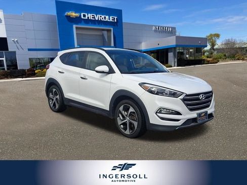 Used 2016 Hyundai Tucson Limited w/ Option Group 03 FWD image 1