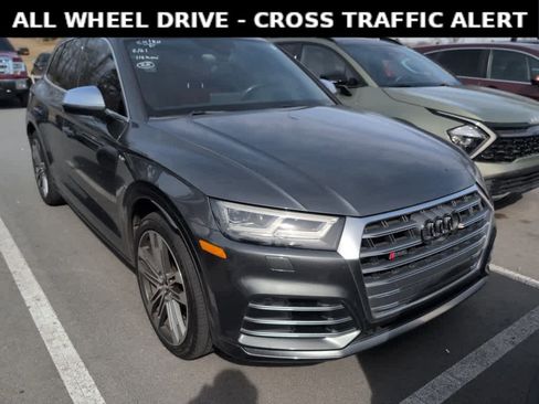Used 2018 Audi SQ5 Prestige w/ Prestige Package image 2