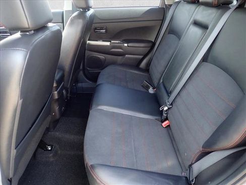 Used 2024 Mitsubishi Outlander Sport S image 8