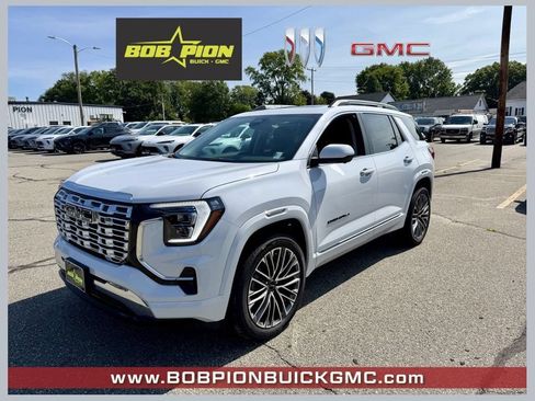 New 2027 GMC Terrain Denali w/ LPO, Black Badging Package AWD/4WD image 1