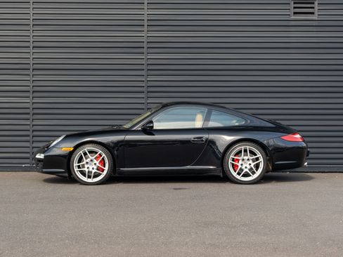 Used 2009 Porsche 911 Carrera S image 2