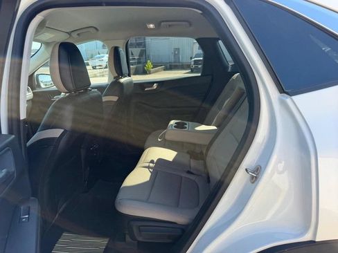 Used 2021 Ford Escape SEL AWD/4WD image 8