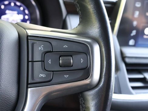 Used 2022 Chevrolet Tahoe Z71 w/ Z71 Off-Road Package AWD/4WD image 32