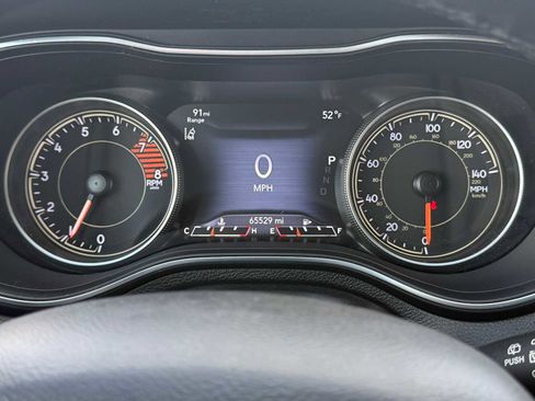 Used 2021 Jeep Cherokee Trailhawk AWD/4WD image 21