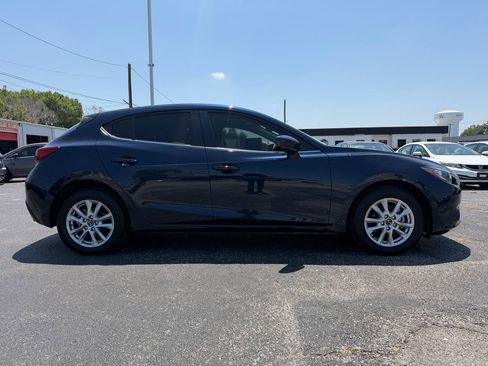 Used 2015 MAZDA MAZDA3 i Touring FWD image 4