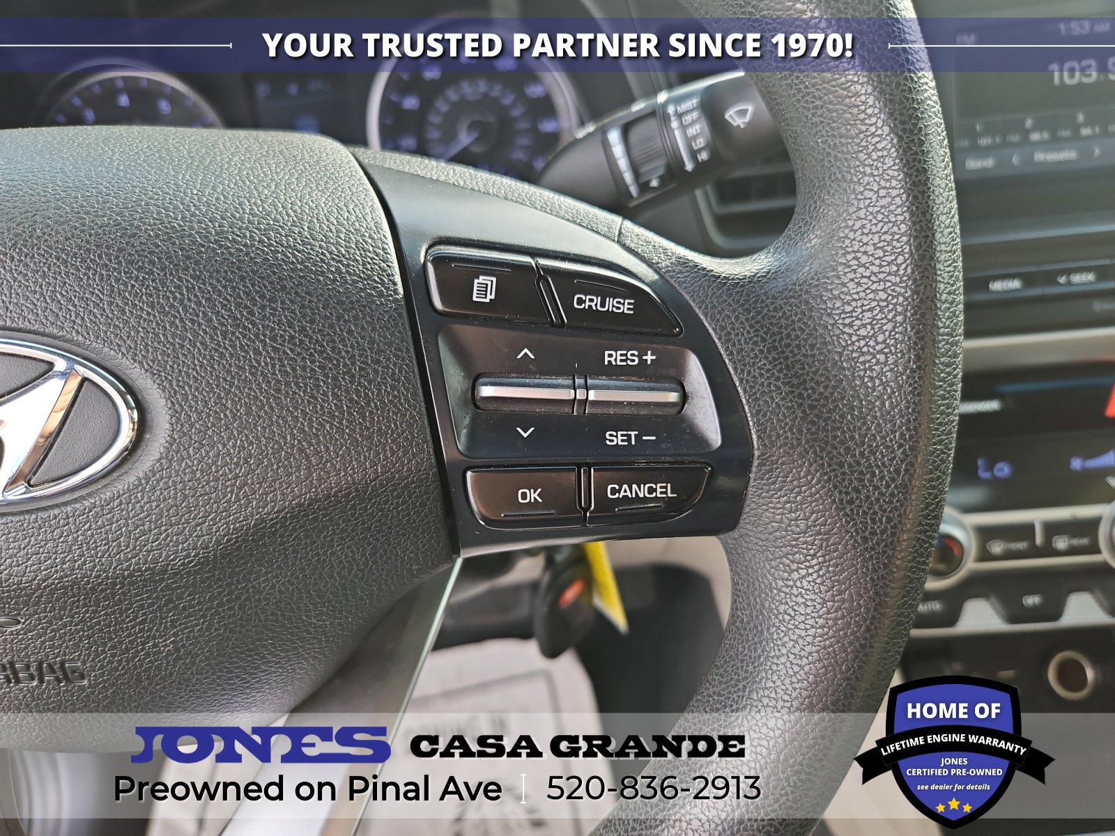 Used 2020 Hyundai Elantra SE FWD image 15