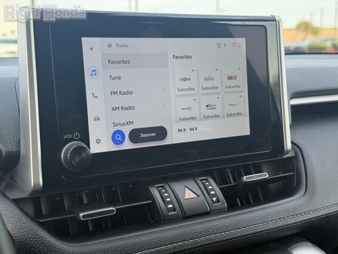 Used 2025 Toyota RAV4 XLE Premium image 19