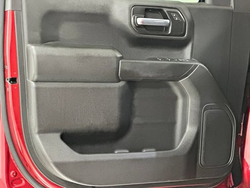 Used 2021 Chevrolet Silverado 1500 Custom w/ Safety Confidence Package RWD image 14