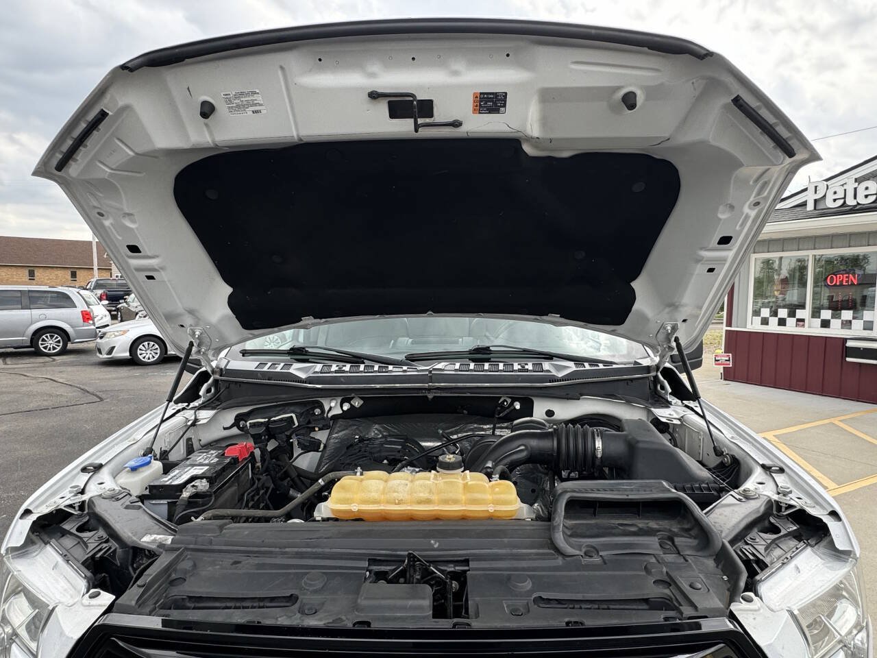 Used 2016 Ford F150 XL w/ Equipment Group 101A Mid RWD image 32