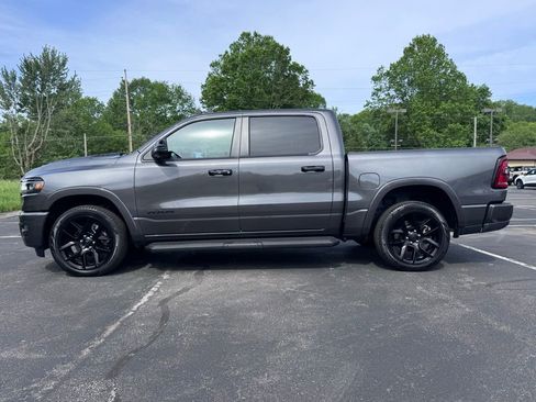 Used 2025 RAM 1500 Laramie w/ Night Edition AWD/4WD image 6