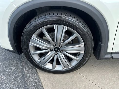 Used 2021 INFINITI QX50 Sensory w/ Accent Package AWD/4WD image 10