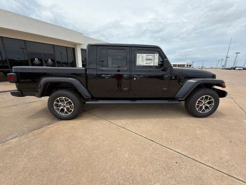 New 2026 Jeep Gladiator Sport AWD/4WD image 20