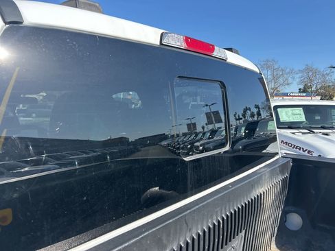 Used 2022 Ford F250 Lariat w/ Lariat Value Package image 23