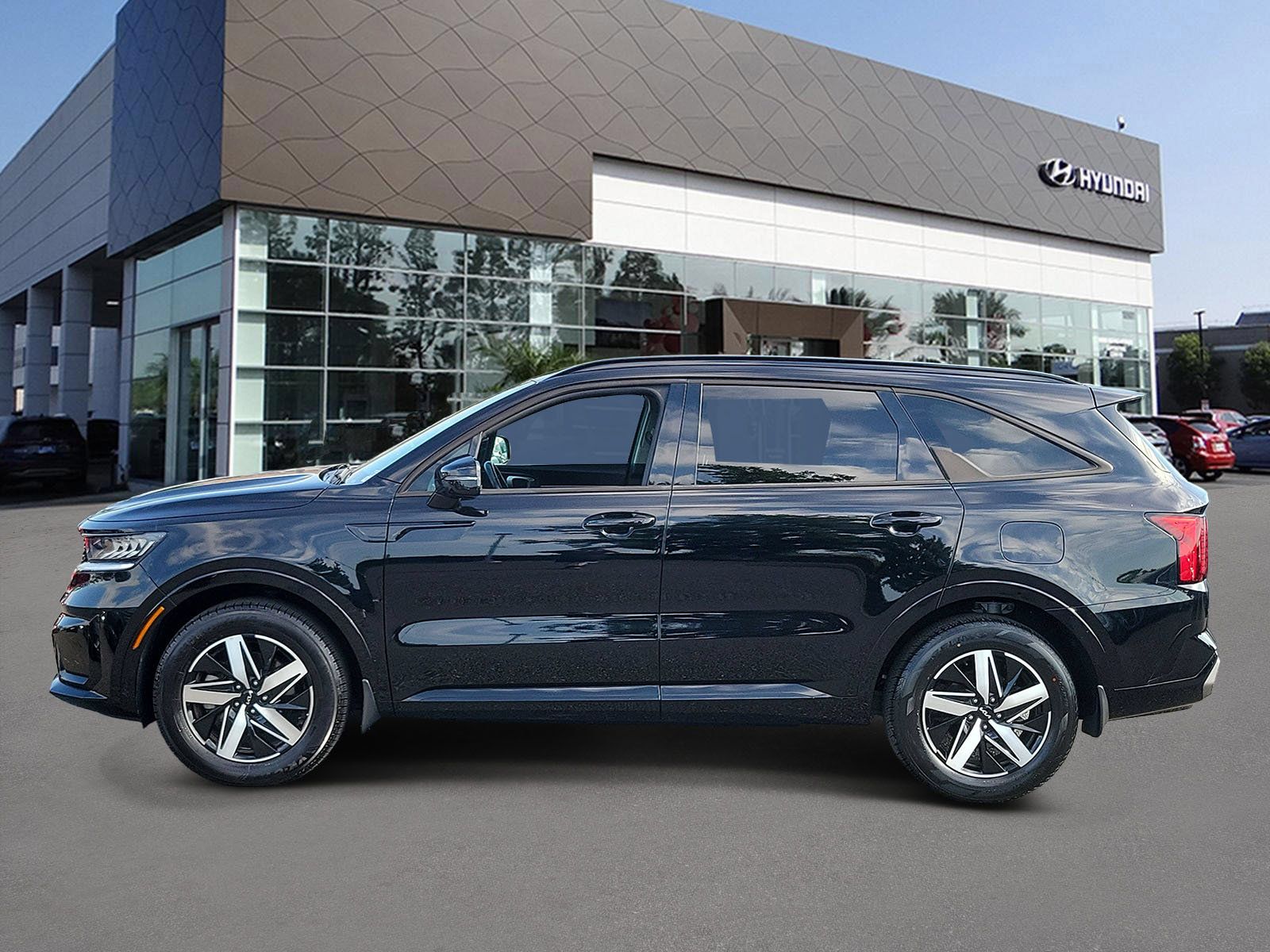 Used 2023 Kia Sorento S FWD image 3