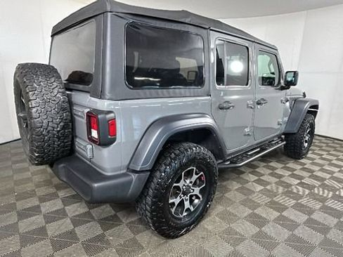 Used 2019 Jeep Wrangler Unlimited Sport AWD/4WD image 3