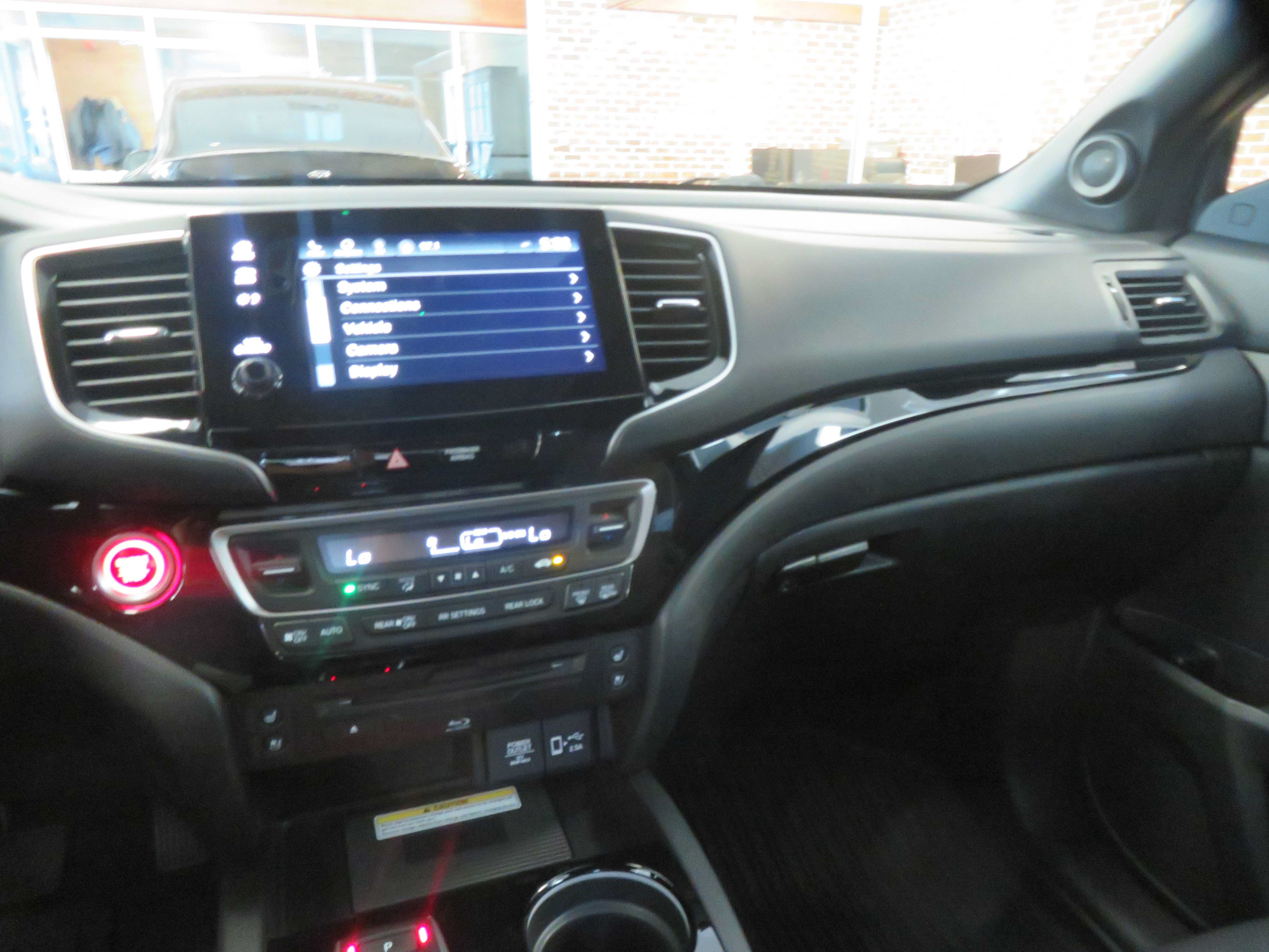 Used 2022 Honda Pilot Black Edition image 44