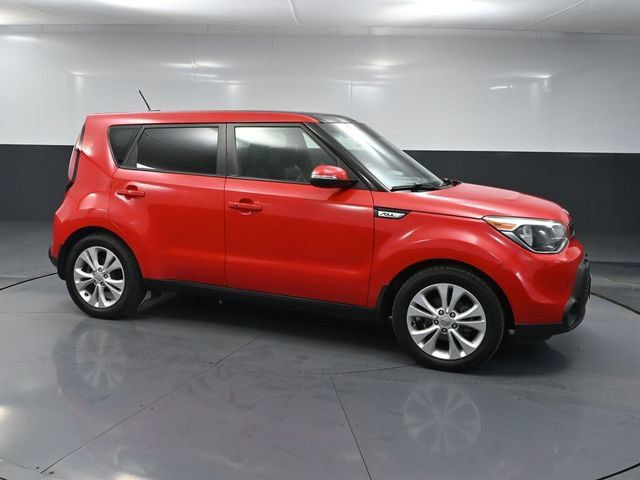 Used 2014 Kia Soul + w/ Primo Package FWD image 2