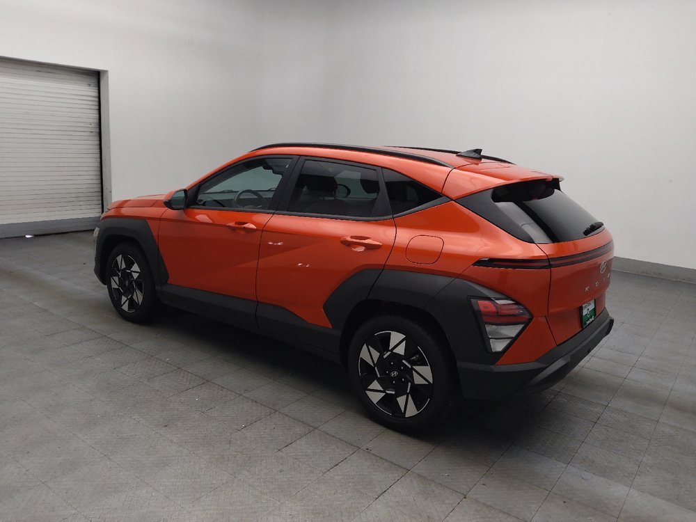 Used 2025 Hyundai Kona SEL FWD image 3
