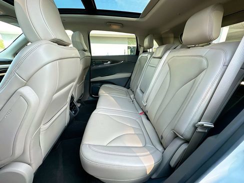 Certified 2023 Lincoln Nautilus Reserve w/ Equipment Group 201A AWD/4WD image 17