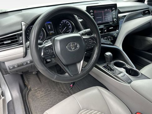 Certified 2023 Toyota Camry SE FWD image 11