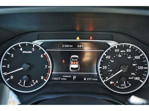 Used 2023 Nissan Rogue SL image 13