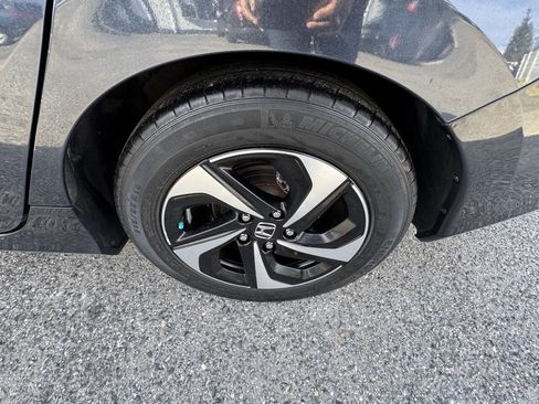 Used 2021 Honda Insight EX image 41