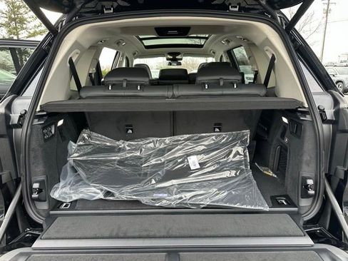 New 2026 BMW X7 xDrive40i image 32