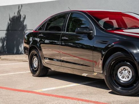 Used 2015 Chevrolet Caprice RWD image 48