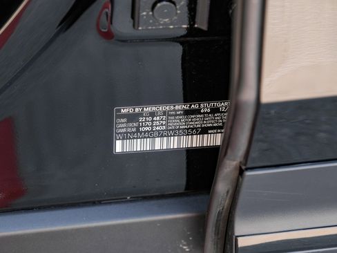 Used 2024 Mercedes-Benz GLB 250 image 51