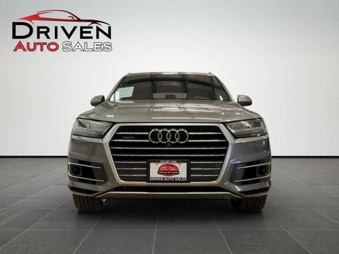 Used 2017 Audi Q7 3.0T Premium Plus image 7